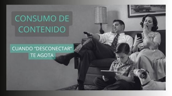 familia consumiendo contenido multimedia